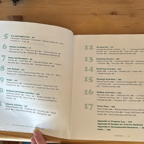 “The Everything Toddler Activities Book” Games & Projects Joni Levine, M. Ed. - Picture 9 of 12